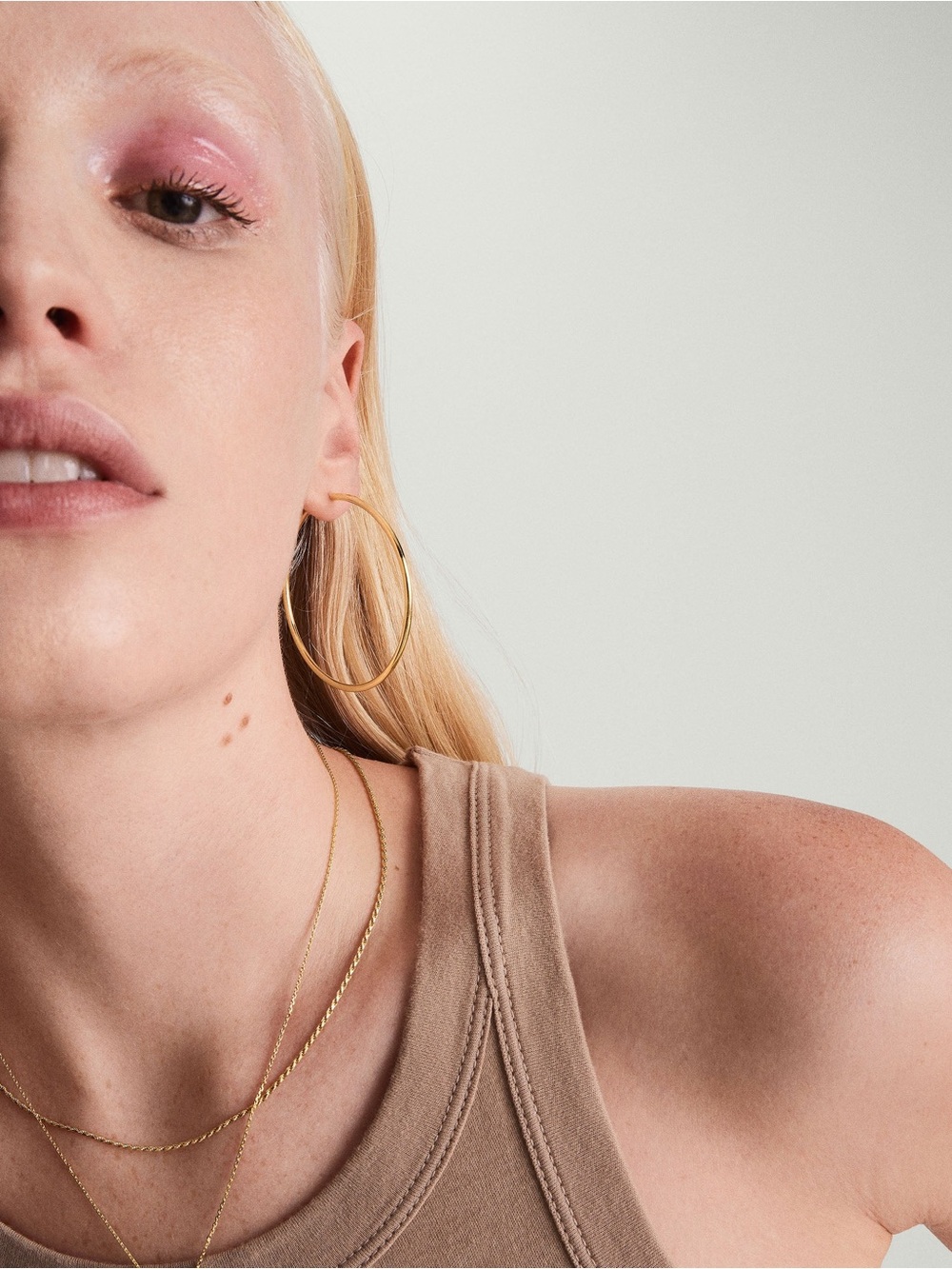 NWT Urban Outfitters Oversized Goldtone Thin Hoop Earrings
